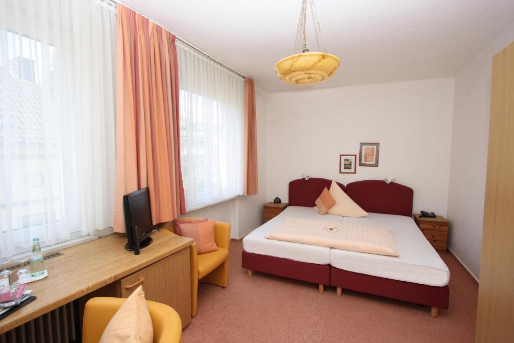 Hotel Garni Haus Hindenburg ケーニッヒスヴィンター 部屋 写真